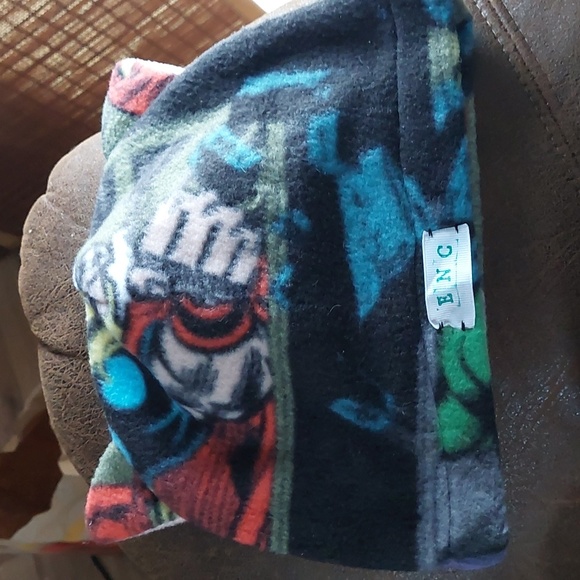 Marvel tuque with ears - Picture 1 of 2